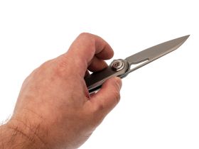 Складной нож Dr.Tech D4281G, сталь M390, рукоять TC4, серый