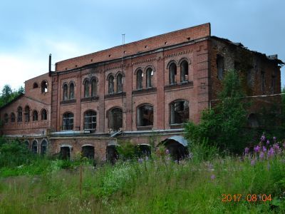 Здание заводской лаборатории, театра и склада