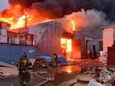 Крупный пожар произошел ночью в Якутске