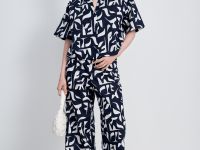 Рубашка женская с принтом изо льна