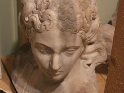 Бюст "Омфала"