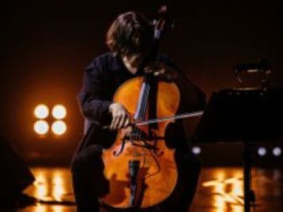 Atomic cellos. Рок-хиты на виолончелях
