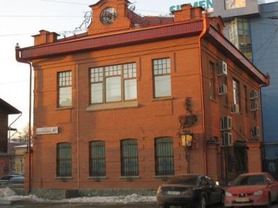 Жилой флигель