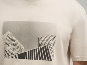 Футболка свободного кроя из джерси