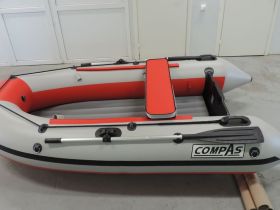 Лодка ПВХ COMPAS 285E