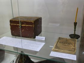 В Якутске открыли выставку к 150-летию Семена Барашкова