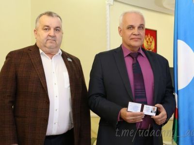 У депутата Ил Тумэн Сергея Домбрована появилось доверенное лицо в Удачном