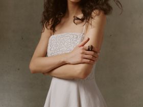 Платье изо льна с вышивкой, Бежевый
