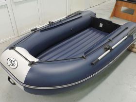 Лодка ПВХ COMPAS 300E