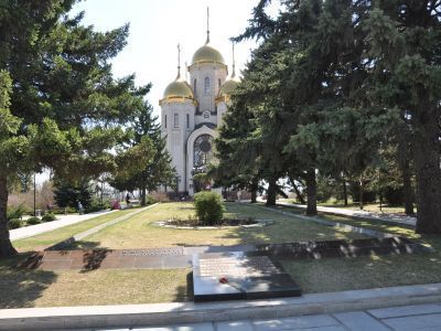 Братские могилы воинов соединений и частей 62 армии, погибших в боях с фашистскими захватчиками