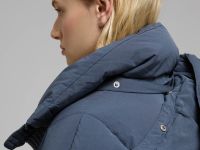 Пуховик с воротником-стойкой и съемным капюшоном