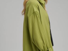 Рубашка объемного кроя со льном