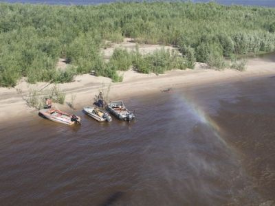 В Якутии неделю ищут мужчину, который выехал на моторной лодке и пропал