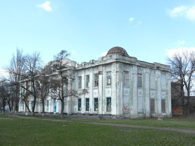 Здание начального училища на Власовском руднике товарищества «Е.Т.Парамонова сыновья»