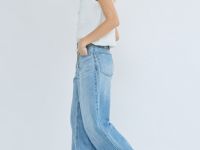 Прямые джинсы с высокой посадкой и ремнем с жемчугом, Голубой