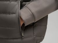 Стеганая куртка с наполнителем из натурального пух