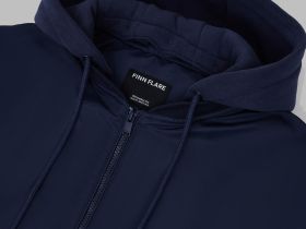 Утепленный бомбер с капюшоном и водоотталкивающей пропиткой