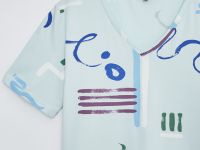 Футболка с абстрактным принтом