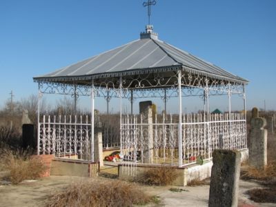 Могила выдающегося осетинского поэта и деятеля национального возрождения Блашка Гуржибекова (1868-1905)