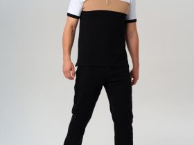 Джемпер трикотажный с воротником поло для мужчин