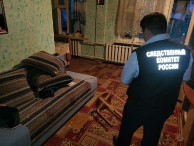 Житель Якутии табуреткой убил гостя, который пришёл к его родственнику