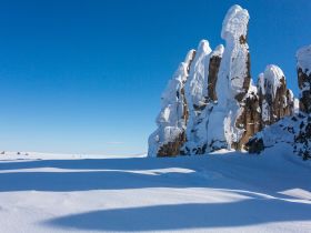 Арктическая снегоходная экспедиция «К Каменным Людям Сундуруна через кряж Суор Уйата»