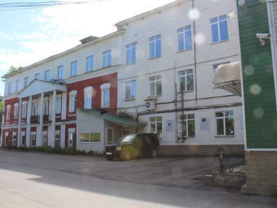 Здание, где в Главных железнодорожных мастерских Уральской горнозаводской дороги служил В.Г. Короленко