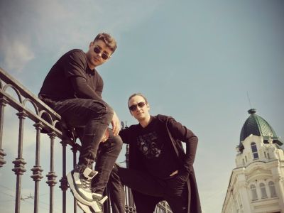 Счастье. Небо на асфальте (Областной центр культуры «Сибиряк»)