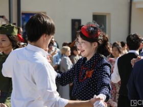 5,5 тысяч пар станцевали вальс Победы в Якутске