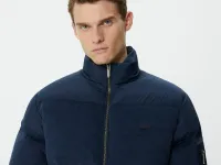 Мужская куртка Lacoste с воротником-стойкой