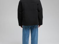 Оверсайз пуховик с воротником-стойкой