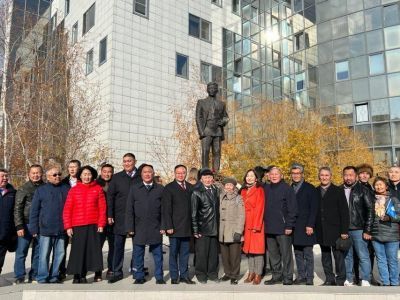 Память Степана Васильева почтили в День государственности Якутии