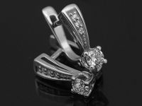 Серьги из белого золота с бриллиантами э0901сг12142000