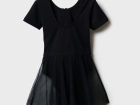 Боди трикотажное спортивного назначения для девочек