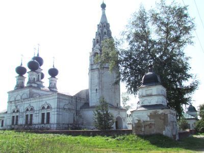 Ансамбль Воскресенской церкви