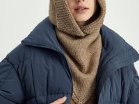 Вязаный капор с добавлением шерсти