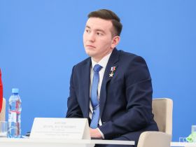 На форуме трудящихся женщин обсудили меры поддержки многодетных семей