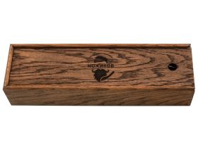 Подарочная коробка для  ножей, дуб