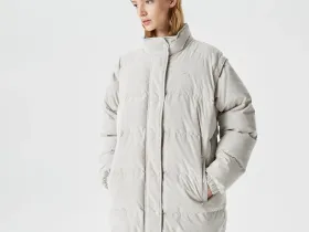 Женская куртка Lacoste