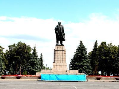Памятник В.И.Ленину