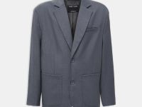 Однобортный пиджак прямого кроя