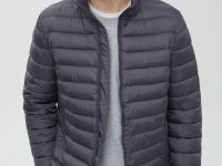 Стеганая куртка с воротником-стойкой