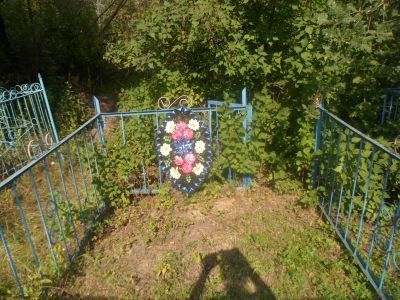 Могила советского танкиста
