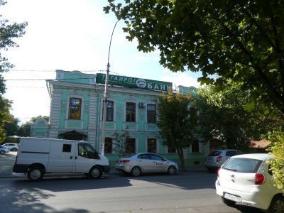 Мемориальное здание, в котором находился штаб по формированию 4-й Таганрогской и артилерийской батареи Украинской Красной Армии