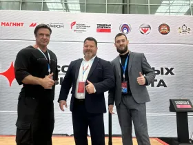 Пауэрлифтеры из Якутии приняли участие в форуме «Россия — спортивная держава»
