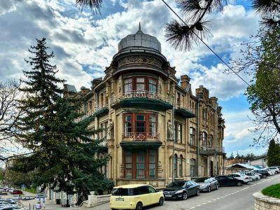 Здание курортного Совета, в котором в сентябре-октябре 1918 года жил С.М.Киров