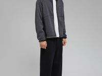 Толстовка с капюшоном