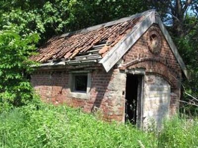 Юго-западная постройка