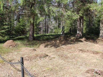 Воинское кладбище, где похоронены воины Советской Армии, умершие от ран в госпиталаях в период Великой Отечественной войны 1941-1945 гг.