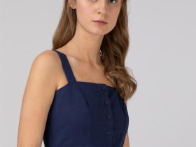 Женское платье Lacoste на бретельках